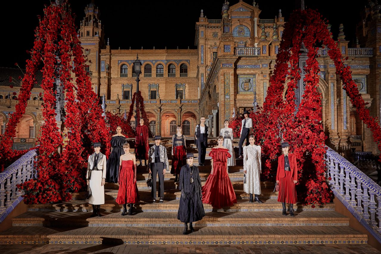 Dior 將 2024 早春度假系列搬到「墨西哥城」舉辦！為什麼品牌這次會選址於這座城市？
