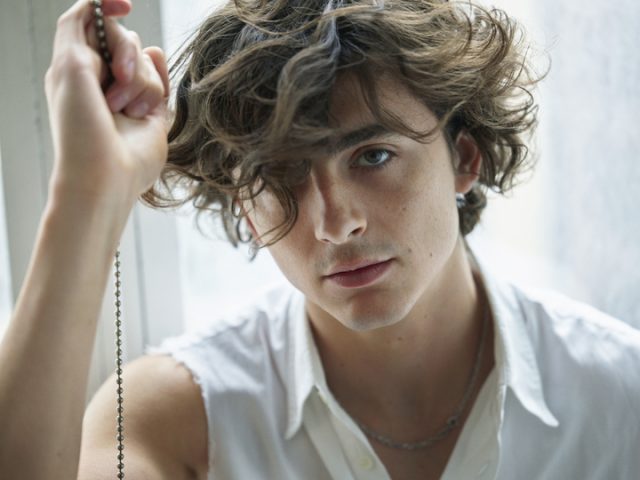 Timothée Chalamet成為Bleu de Chanel最新男士香水大使 獨家專訪這位充滿神秘魅力的世界級男演員