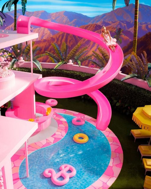 一度導致全球油漆短缺!揭秘《Barbie》真人版電影夢幻場景製作細節