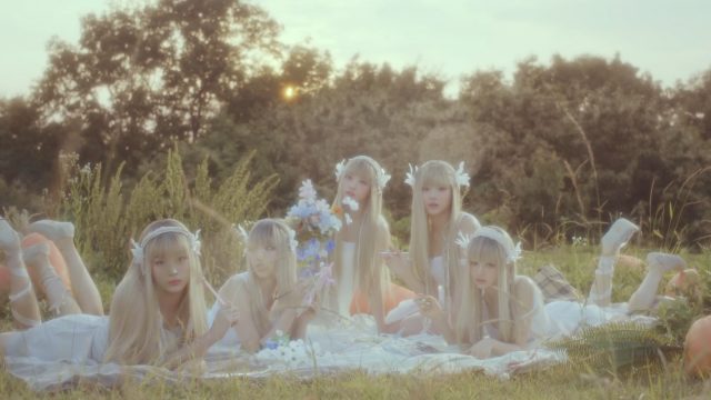 NewJeans 率先公開回歸單曲《ASAP》預告,五位成員換上金髮造型仙氣示人!