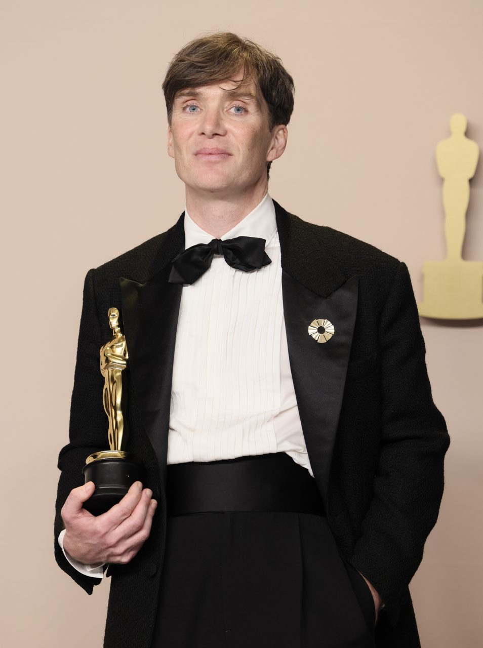 Style File: 出爐影帝Cillian Murphy的極簡穿搭學，以低調內斂展現優雅知性魅力