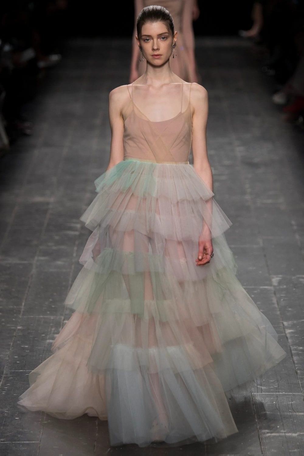 The Ultimate Guide to Balletcore: How to Dress with Elegance
