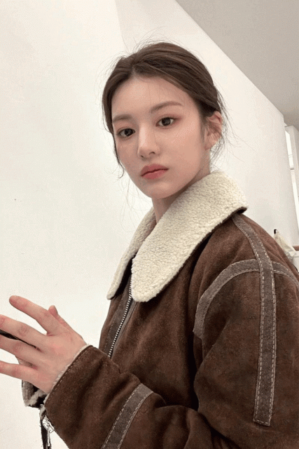 《MOVING 超異能族》高允貞憑藉超高顏值而數次登上韓網熱搜? 你要知道關於高允貞的二三事