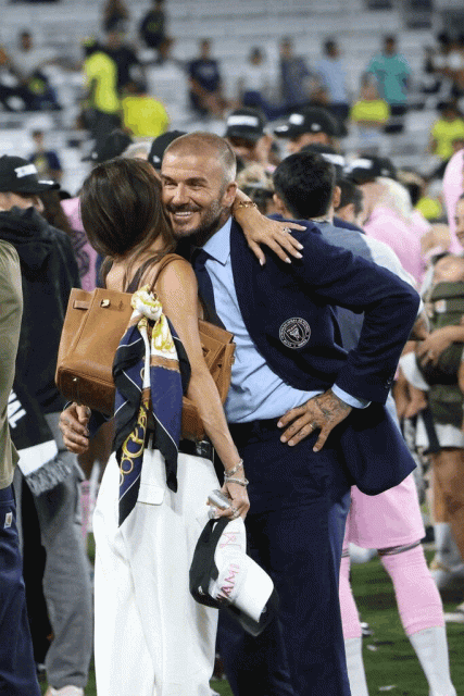 如何配搭 Hermès Birkin 手袋?看看 Victoria Beckham、Jennifer Lopez 等一眾名人造型示範