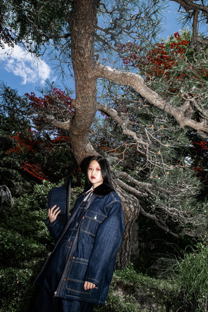 KENZO 與 Levi’s 推重磅聯名！以東西方交匯的美學，演繹融合傳統與創新式牛仔衣櫥