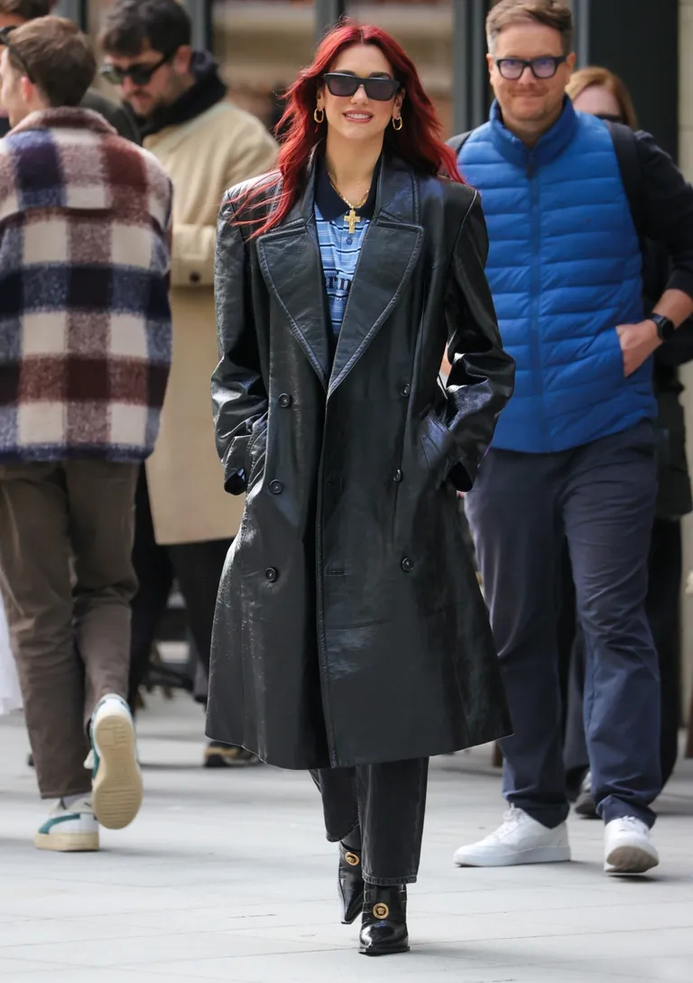 2023秋冬黑色皮褸推介｜聽Dua Lipa的：是時候投資一件皮褸了！