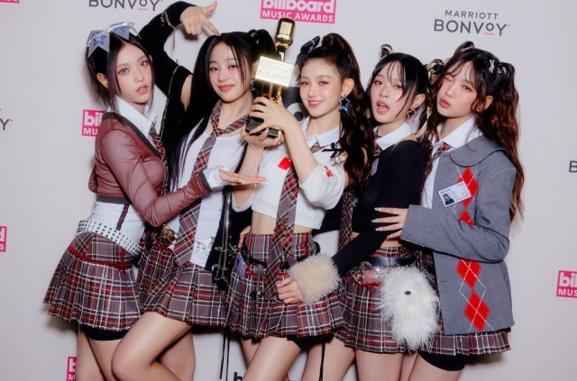 2023 BBMAs|NewJeans學院風亮相紅地毯,Mariah Carey化身「白雪公主」,今次紅地毯都有哪些看點?