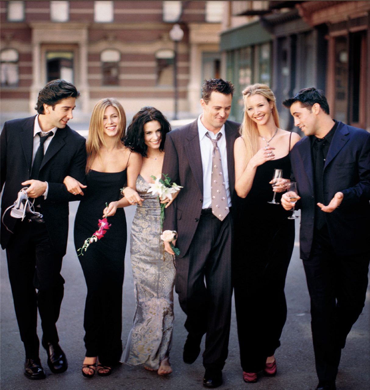 “We Are A Family”: The Cast Of Friends Pay Tribute To Matthew Perry
