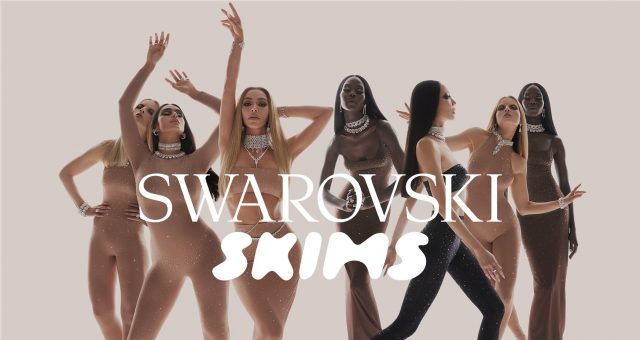 話題不斷!Skims x Swarovski 聯乘系列閃亮推出水晶連身衣與連身珠寶設計!