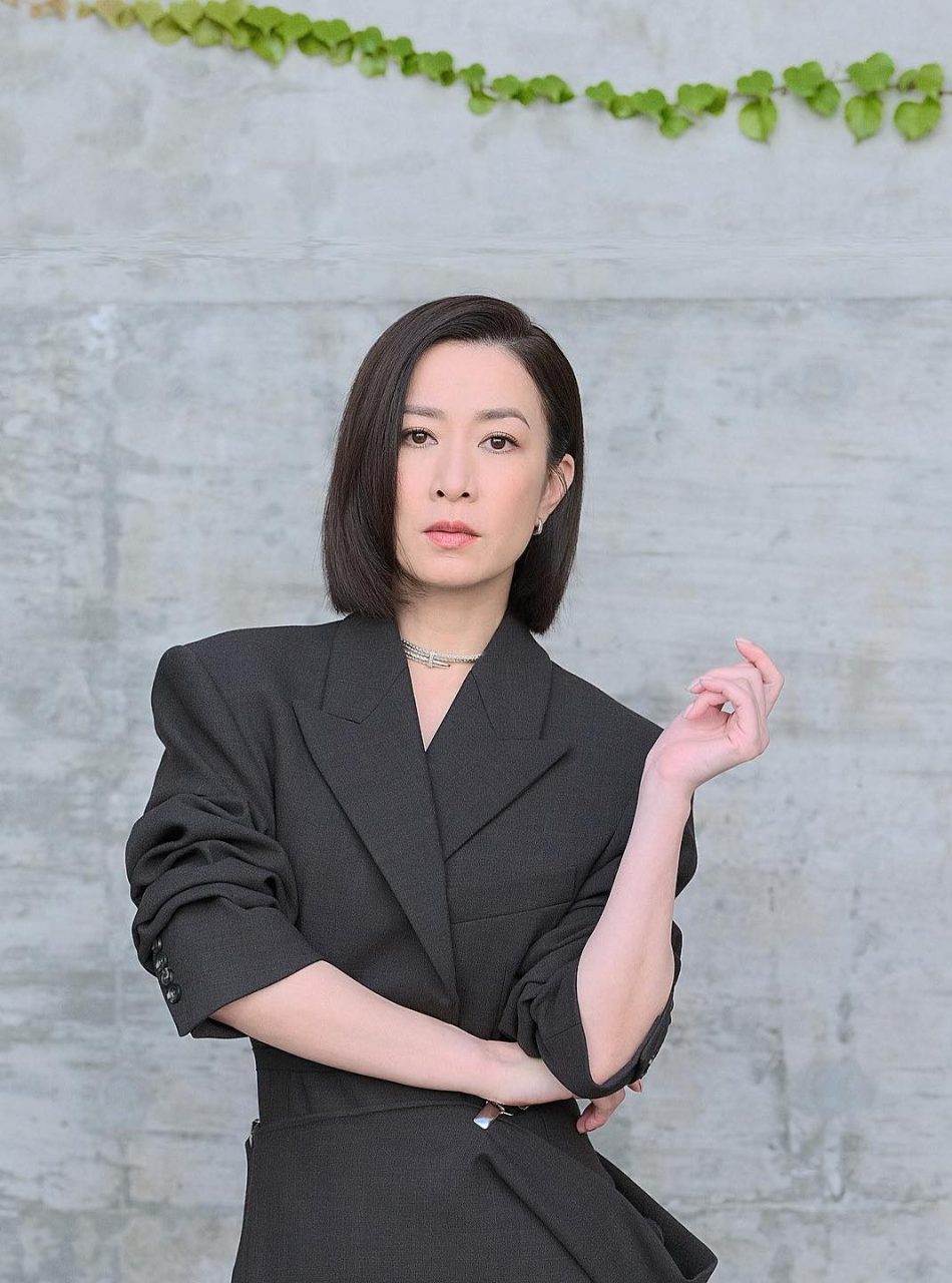 睽違六年重返香港拍戲，佘詩曼憑藉《新聞女王》成功掀起話題！回顧她的歷年經典角色