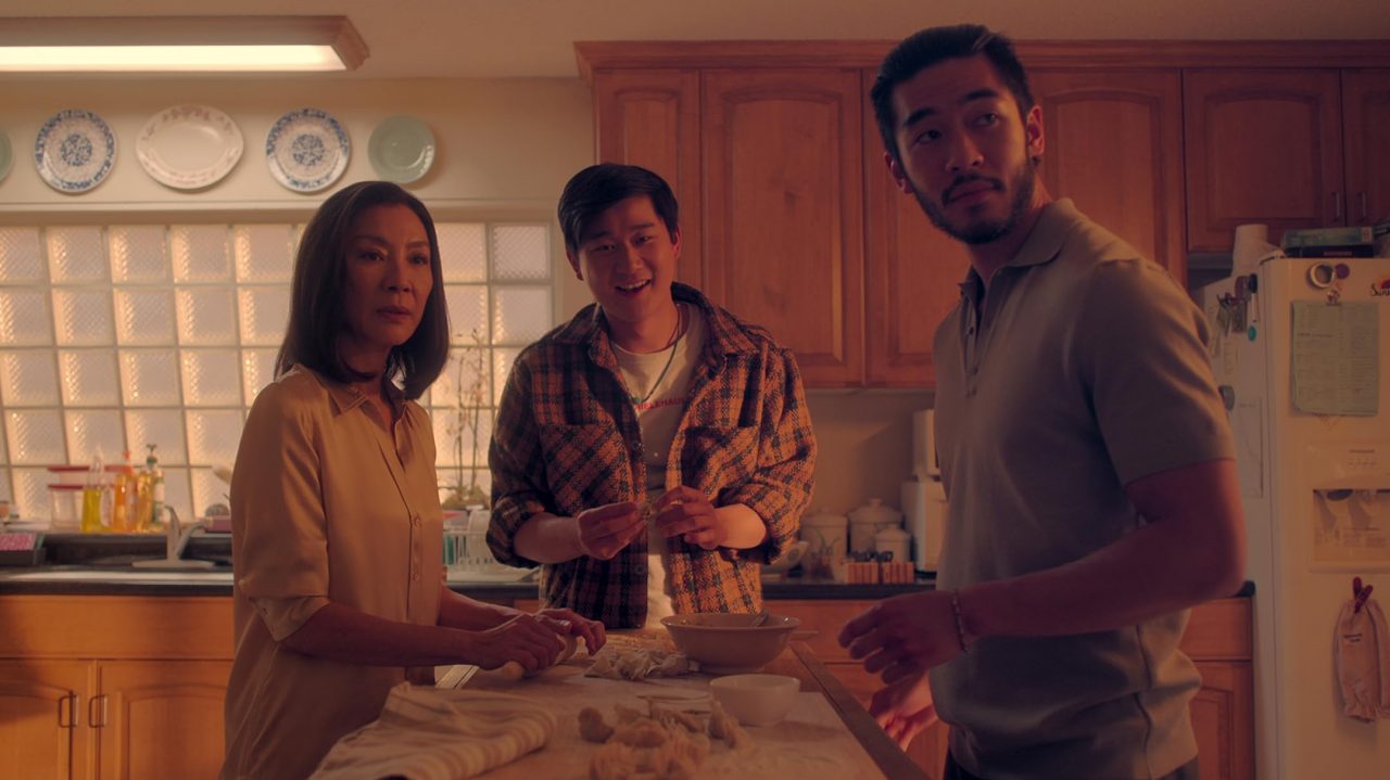 楊紫瓊主演Netflix動作劇集《兄弟之道》正式預告發佈！橫跨台北與洛杉磯的黑幫首領家族