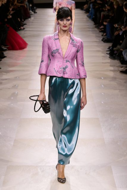 Armani Privé 以高級訂製時裝為題,從設計樂趣出發探索更多時尚可能|Spring/Summer 2024 Haute Couture