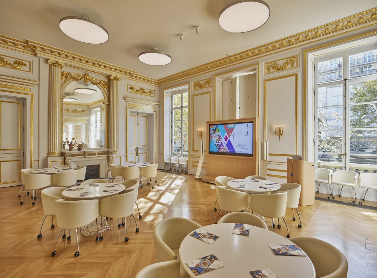 專訪巴黎L’ÉCOLE 珠寶藝術學院校長 Lise Macdonald，讓人無拘束地走入珠寶知識的啟蒙殿堂