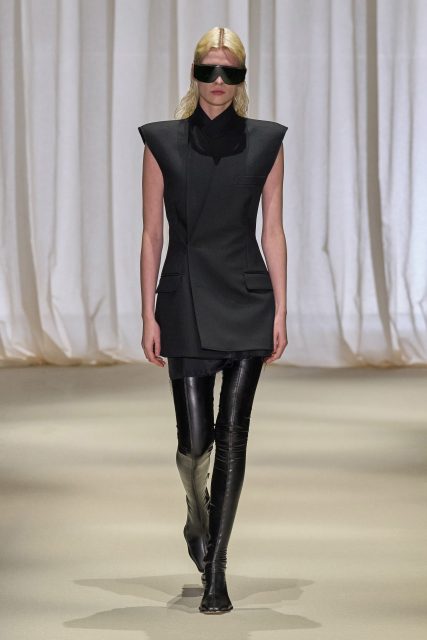 MM6 Maison Margiela打破時裝界性別概念,前衞而不失優雅|Fall / Winter 2024