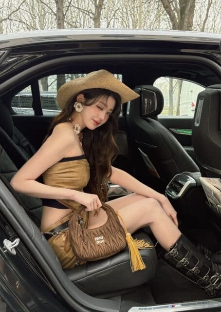 西部牛仔「Rodeo Style」風格潮流不斷｜Jennie、Bella Hadid、Kim Kardashian等親身演繹！