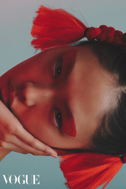 新年妝容2024:如何營造出好氣色但不老套的紅色妝容?你也可以駕馭到的紅色眼妝!