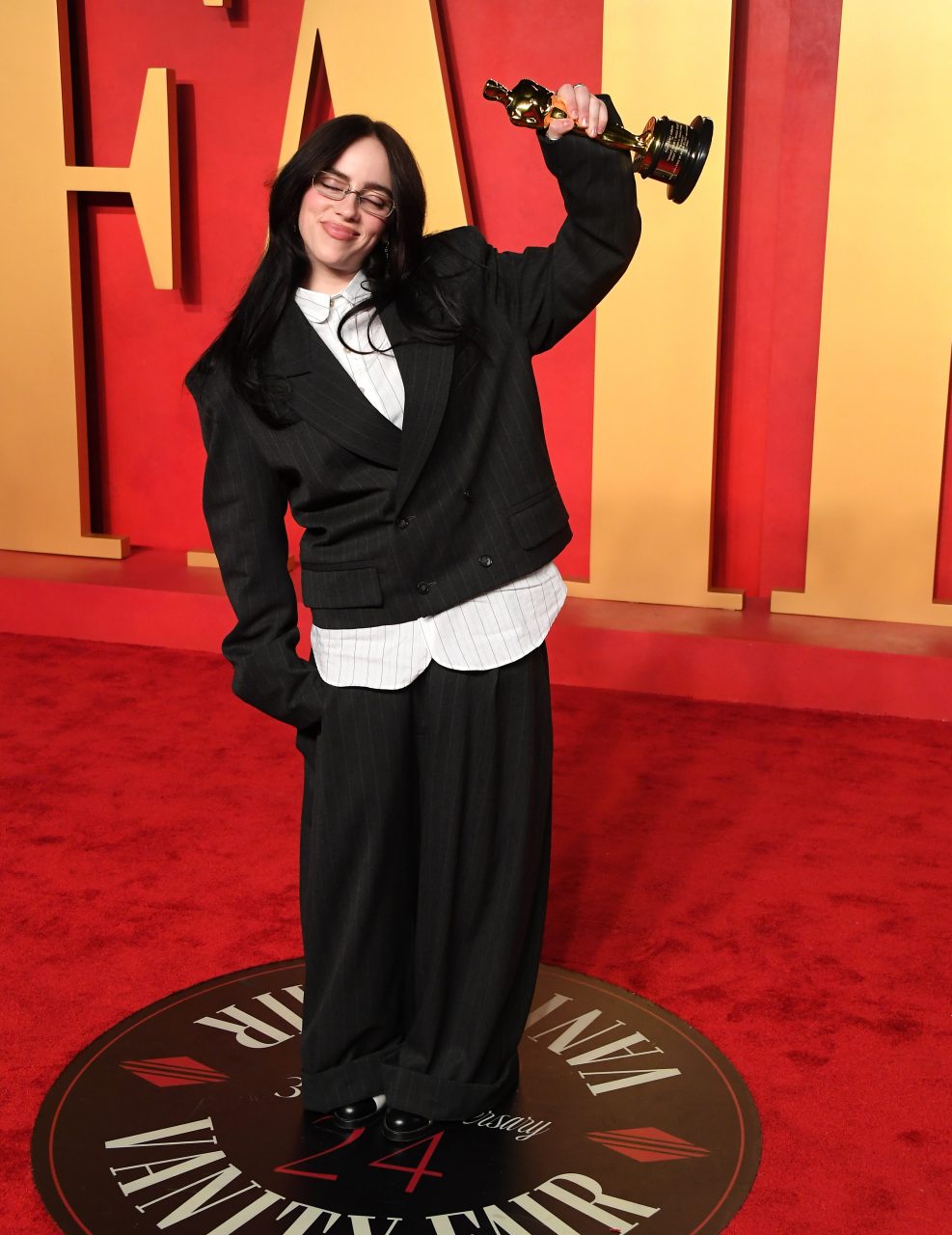 BEVERLY HILLS, CALIFORNIA - MARCH 10: Billie Eilish arrives at the 2024 Vanity Fair Oscar Party Hosted By Radhika Jones at Wallis Annenberg Center for the Performing Arts on March 10, 2024 in Beverly Hills, California. (Photo by Steve Granitz/FilmMagic)
