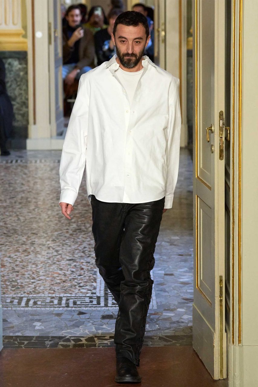 Blumarine 創意總監 Walter Chiapponi 僅一季便出走！品牌的發展該何去何從⋯⋯？