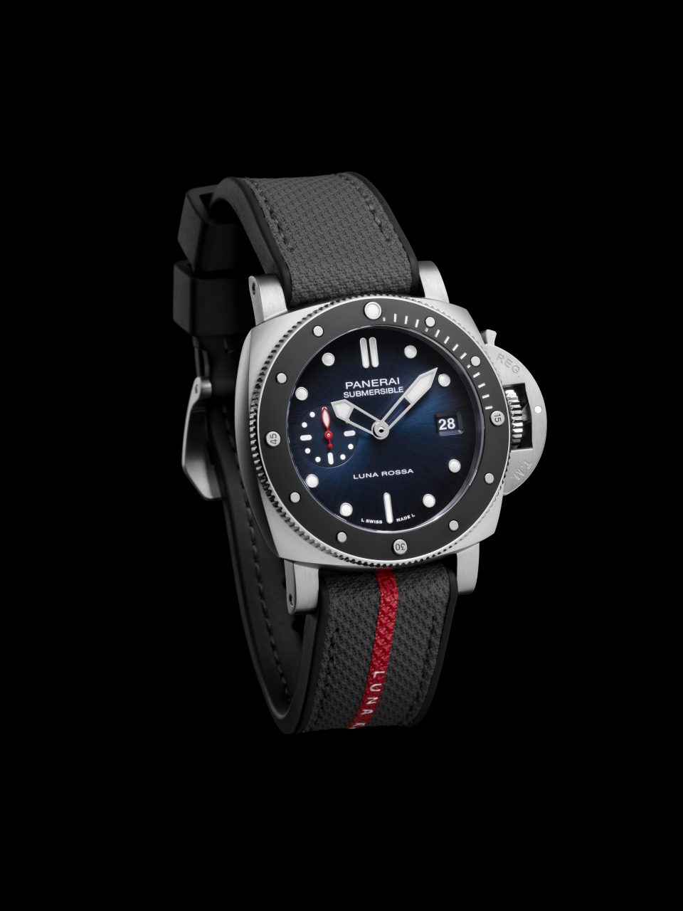 Watches and Wonders 2024｜Panerai全新Submersible Luna Rossa，紅色小秒針呼應帆船賽精神