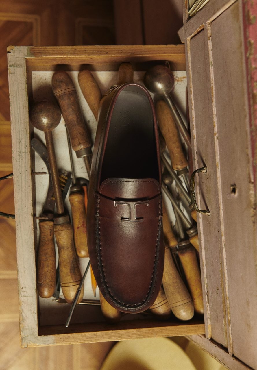 Tod’s 攜手威尼斯雙年展推出 Gommino豆豆鞋與T Timeless限量系列，向「意大利製造」工藝與藝術致敬！