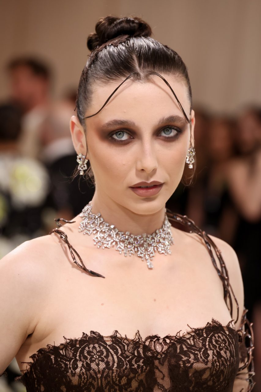 Inside Emma Chamberlain’s Thorny, Gothy, “Weird” Beauty Look For The 2024 Met Gala