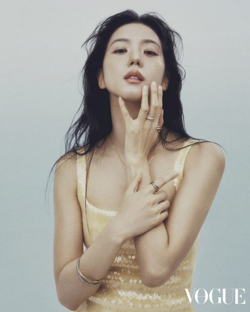 Style File:解析 Blackpink Jisoo 從清純鄰家女孩到頂級韓流時尚偶像的蛻變