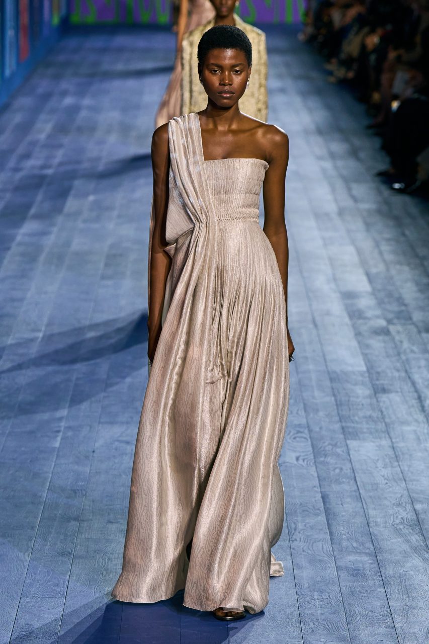 Look 32