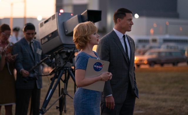 影評《全謊位登月 Fly Me to The Moon》| Scarlett Johansson 操控全局,錯的人做對的事