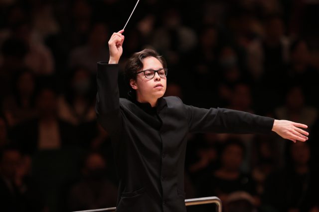 Tarmo Peltokoski候任香港管弦樂團音樂總監 年僅24歲、被譽為百年一遇的天才
