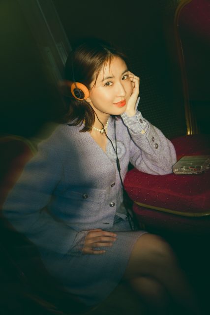 全新特備音樂企劃VOGUE DEMO首輪主題人物: 台灣女唱將9m88,自在蝶舞於華語樂壇之中,用音樂書寫屬於她獨一無二的故事
