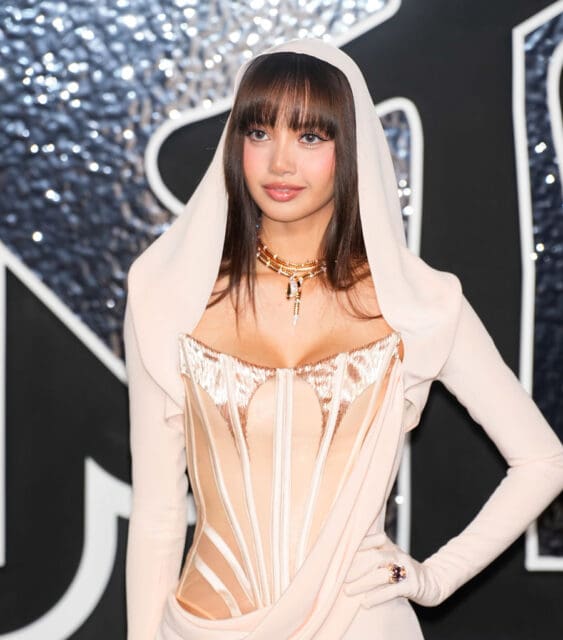 2024 MTV VMAs|精選女星珠寶造型盤點,Blackpink Lisa戴BVLGARI項鏈,Taylor Swift黃黑耳環出自哪個設計師?