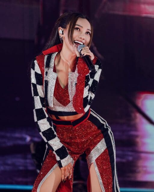 「音樂才女」AGA 江海迦 5 首關於「自愛」作品!情歌以外,探索 AGA 尋找自我的一面