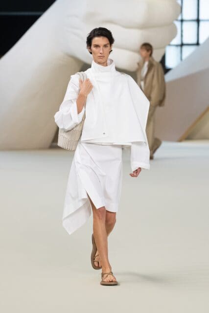 將科技帶入時裝!Tod’s 以地中海旅程為靈感 從細節展現意式生活美學 Spring / Summer 2025
