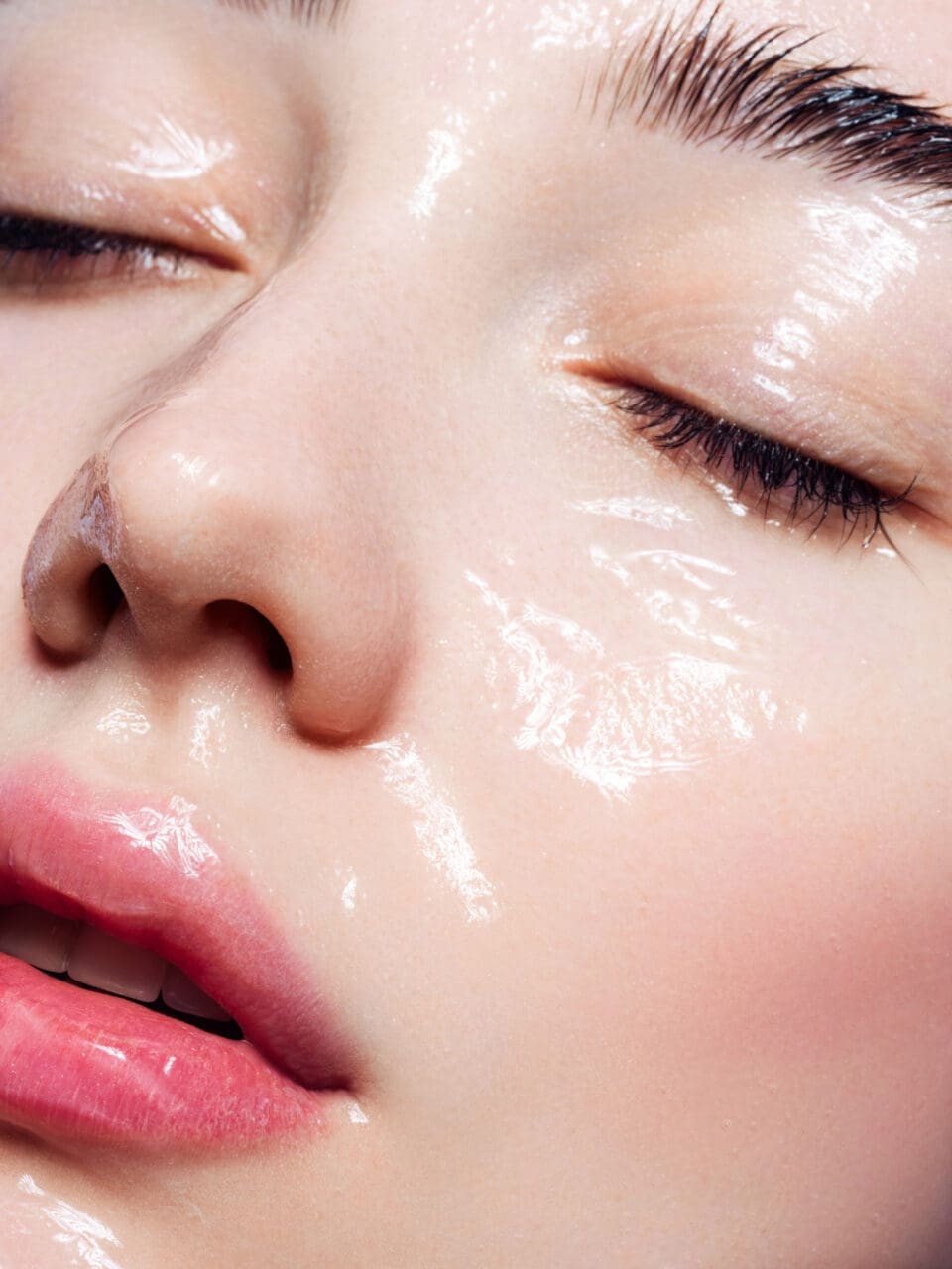 一文解盡關於Facial面部護理的疑惑 究竟多少時間做一次？你又適合怎樣的護理
