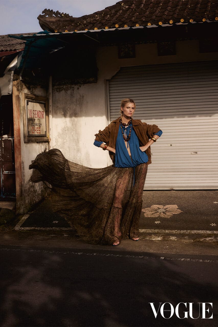 2025春夏時尚趨勢：透視薄紗雪紡設計，流露若隱若現的風情