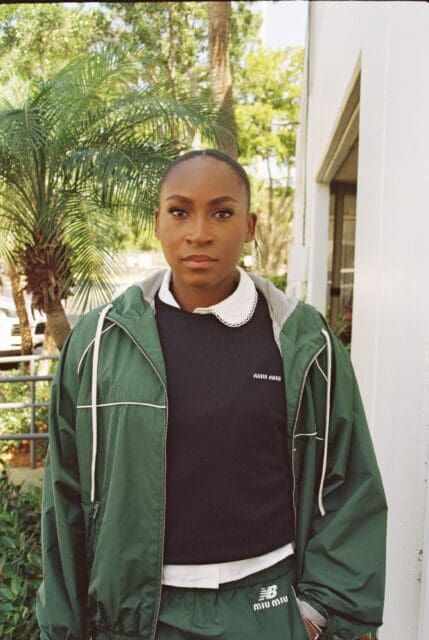 Miu Miu 與 New Balance 推網球服：邀來年僅 21 歲美網球后 Coco Gauff 合作！三方聯名系列率先曝光⋯⋯