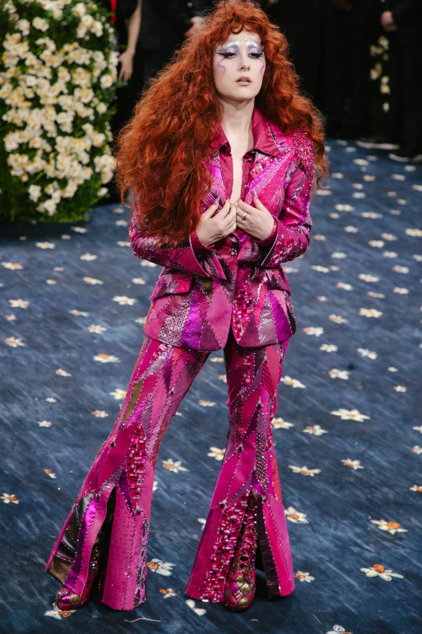 Met Gala 2025｜兩位頂級美甲師呈現了8款驚艷美甲款式，展現創意與時尚完美結合