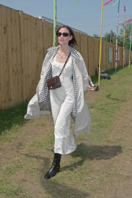 音樂節造型靈感!從6個2025夏季流行風格入手,輕鬆應付Coachella、Glastonbury等狂歡節日