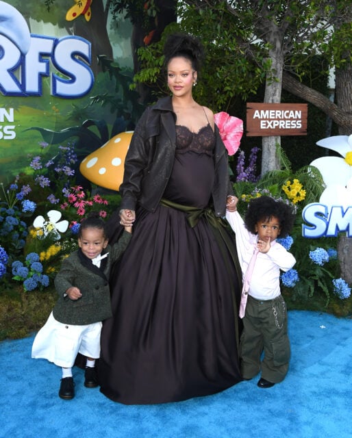 These 9 Celebrity Mothers Show How To Dress The Bump