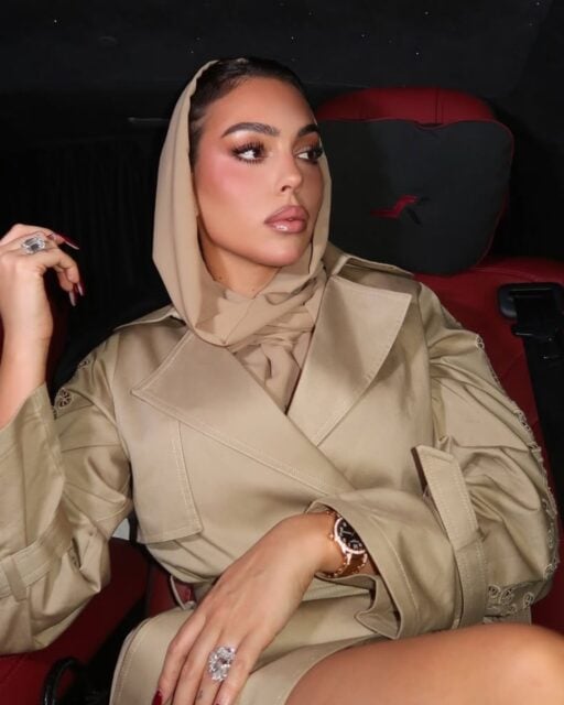 2026 世界盃|盤點Cristiano Ronaldo未婚妻Georgina Rodríguez的奢華腕錶收藏,最愛鑲鑽款式