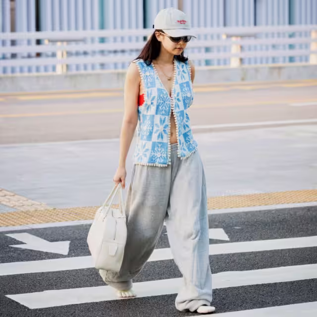 腳趾鞋熱潮來襲！不只BLACKPINK Jennie的Vibram五趾鞋，盤點9雙2025年最熱門的腳趾鞋款