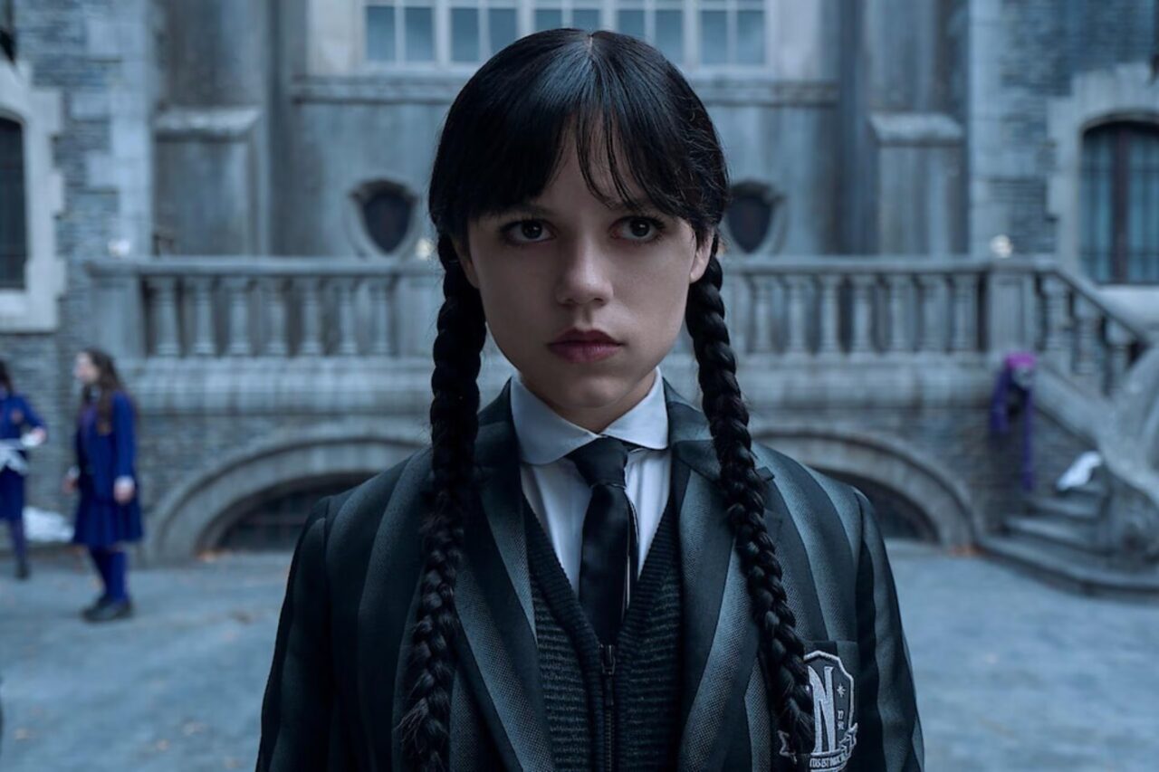 《星期三 Wednesday》第二季造型解密｜Colleen Atwood 以黑白層次書寫 Jenna Ortega × Lady Gaga 的哥德華麗