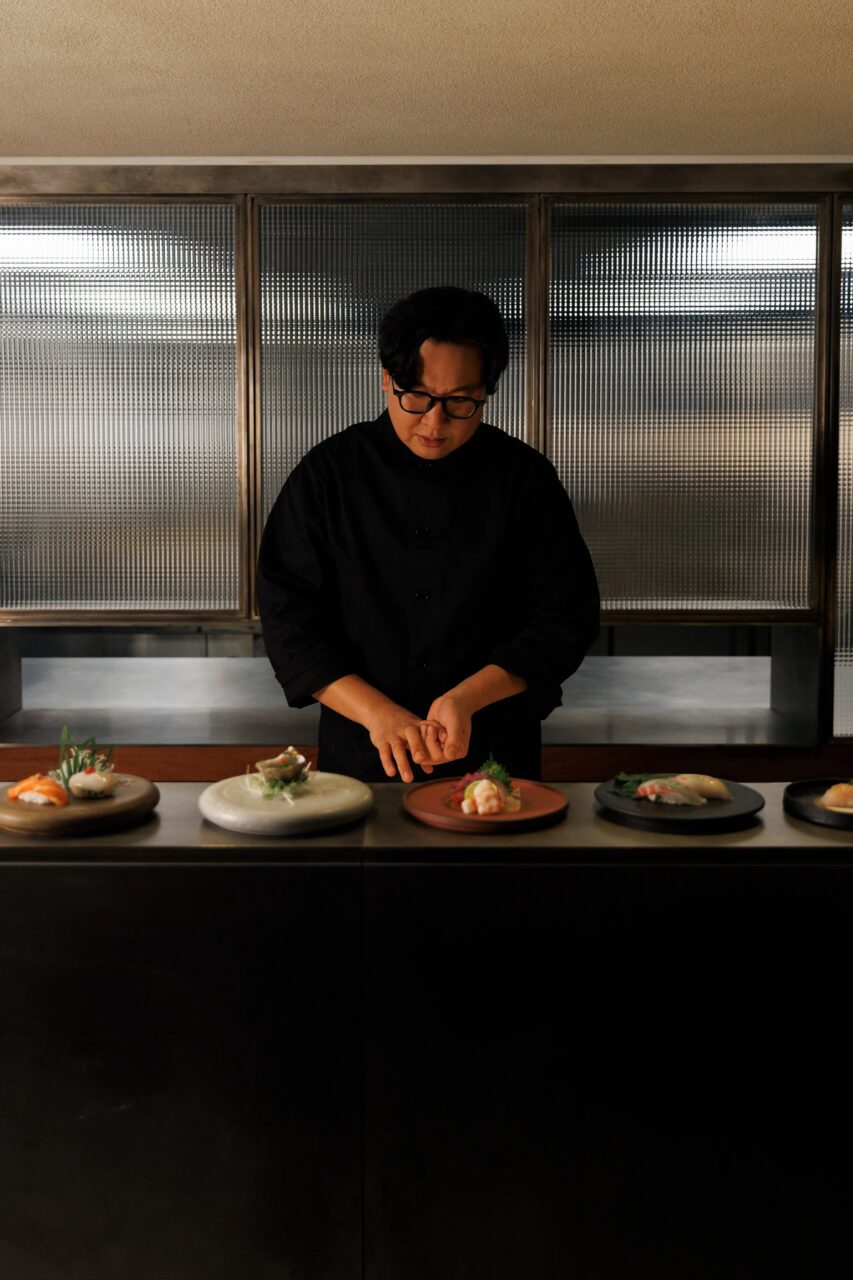 巴黎時裝圈的私藏日本餐廳，專訪 YSL Sushi Park Pars 主廚 Peter Park：我相信飲食與時尚服裝都不止於「吃與穿」