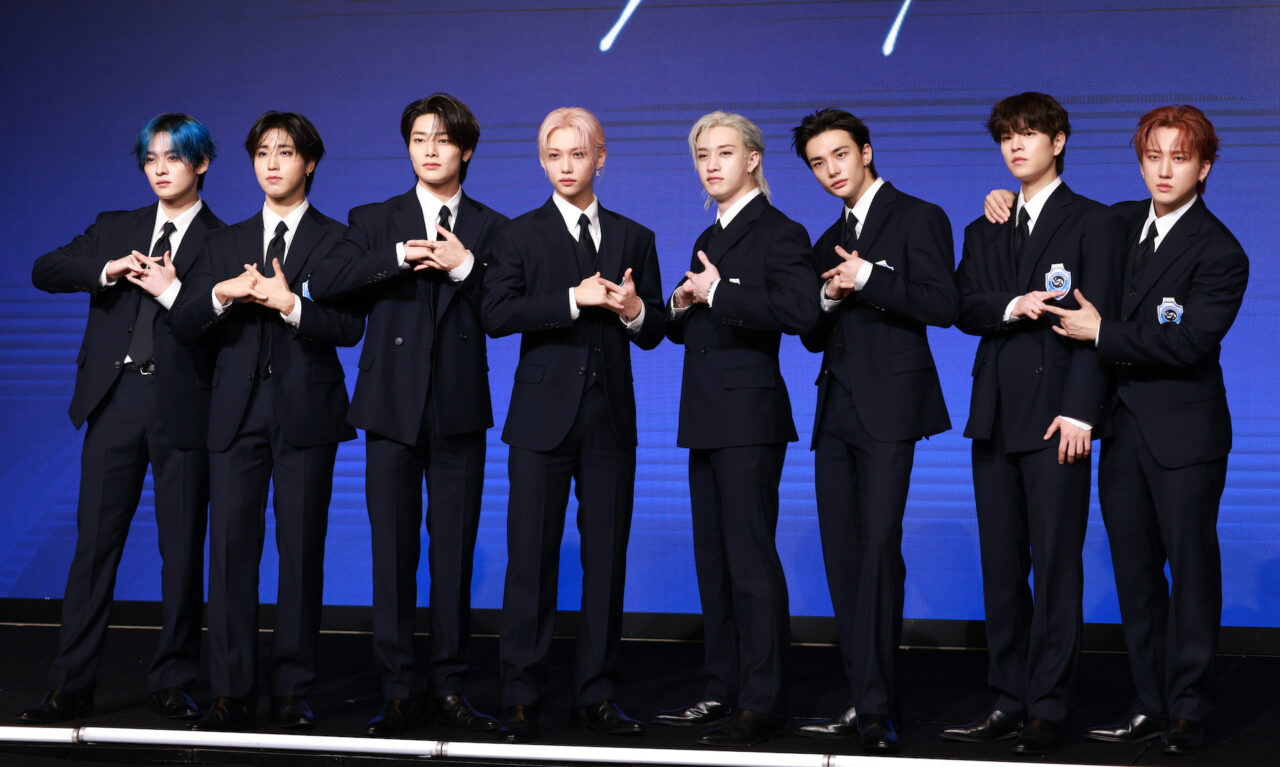 韓國男團 Stray Kids 成時尚寵兒，一文盤點各成員歷年來的時裝週精彩瞬間