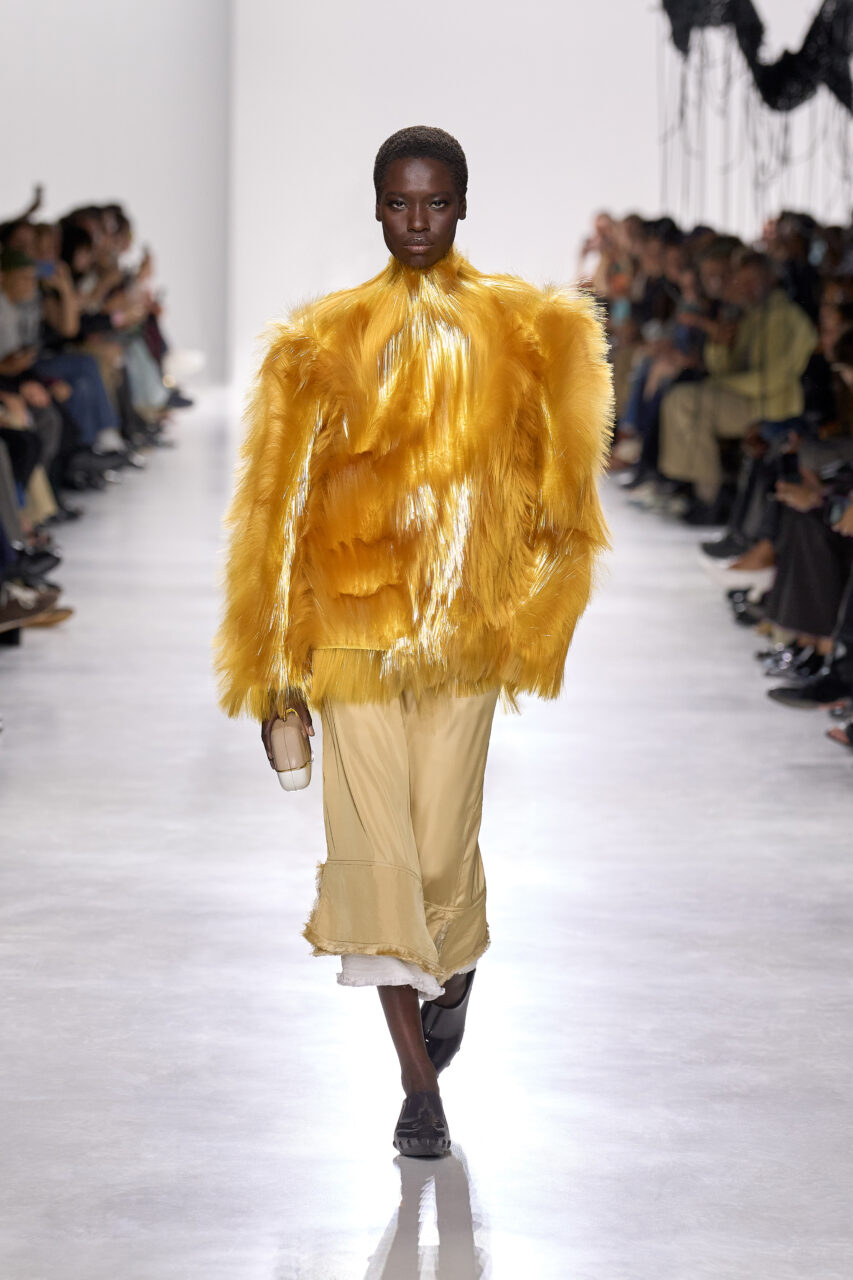 Louise Trotter Debuts Fierce First Collection At Bottega Veneta