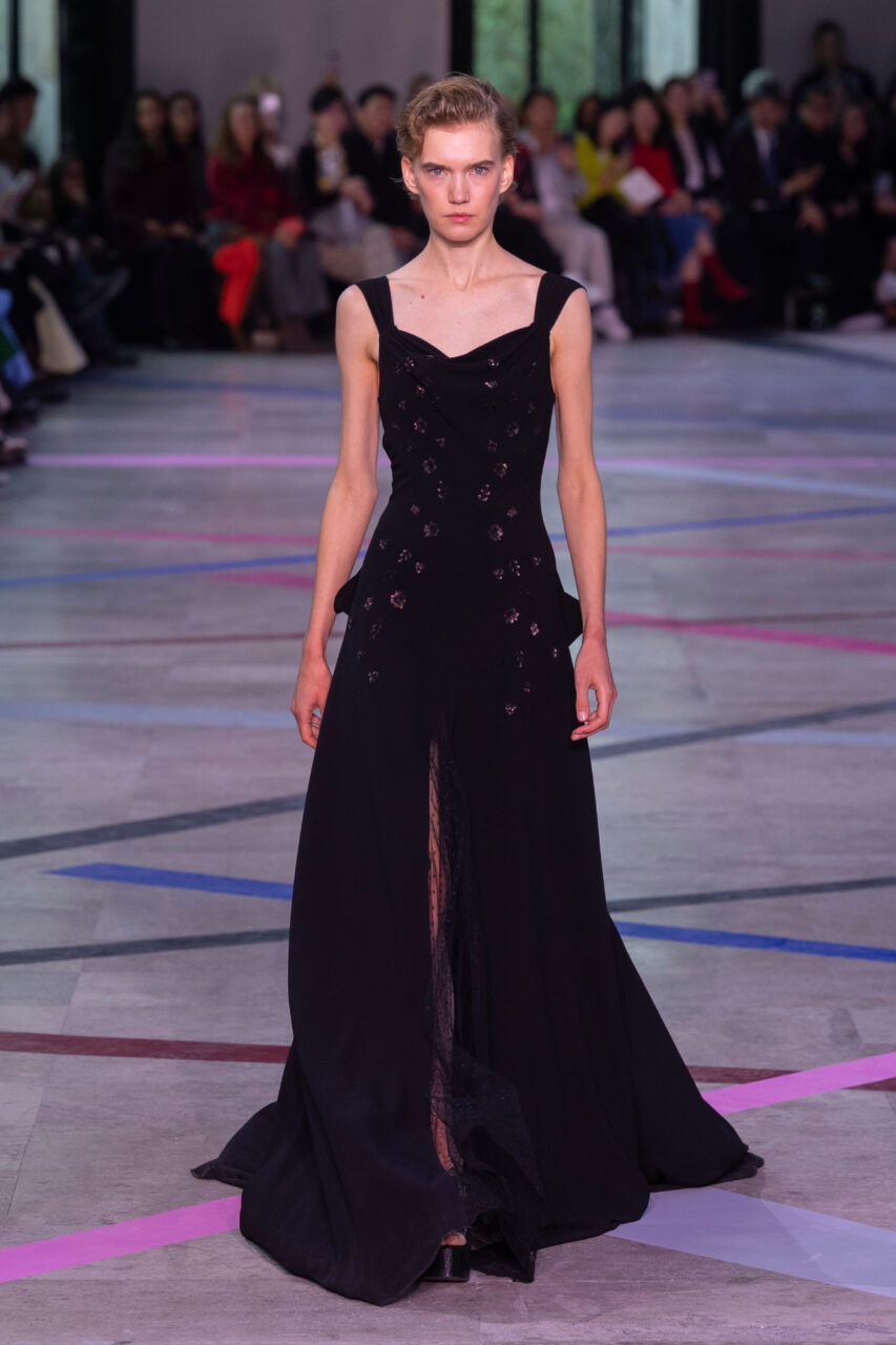 Shiatzy Chen 步履不停，以東方風格書寫無疆詩意｜Spring / Summer 2026