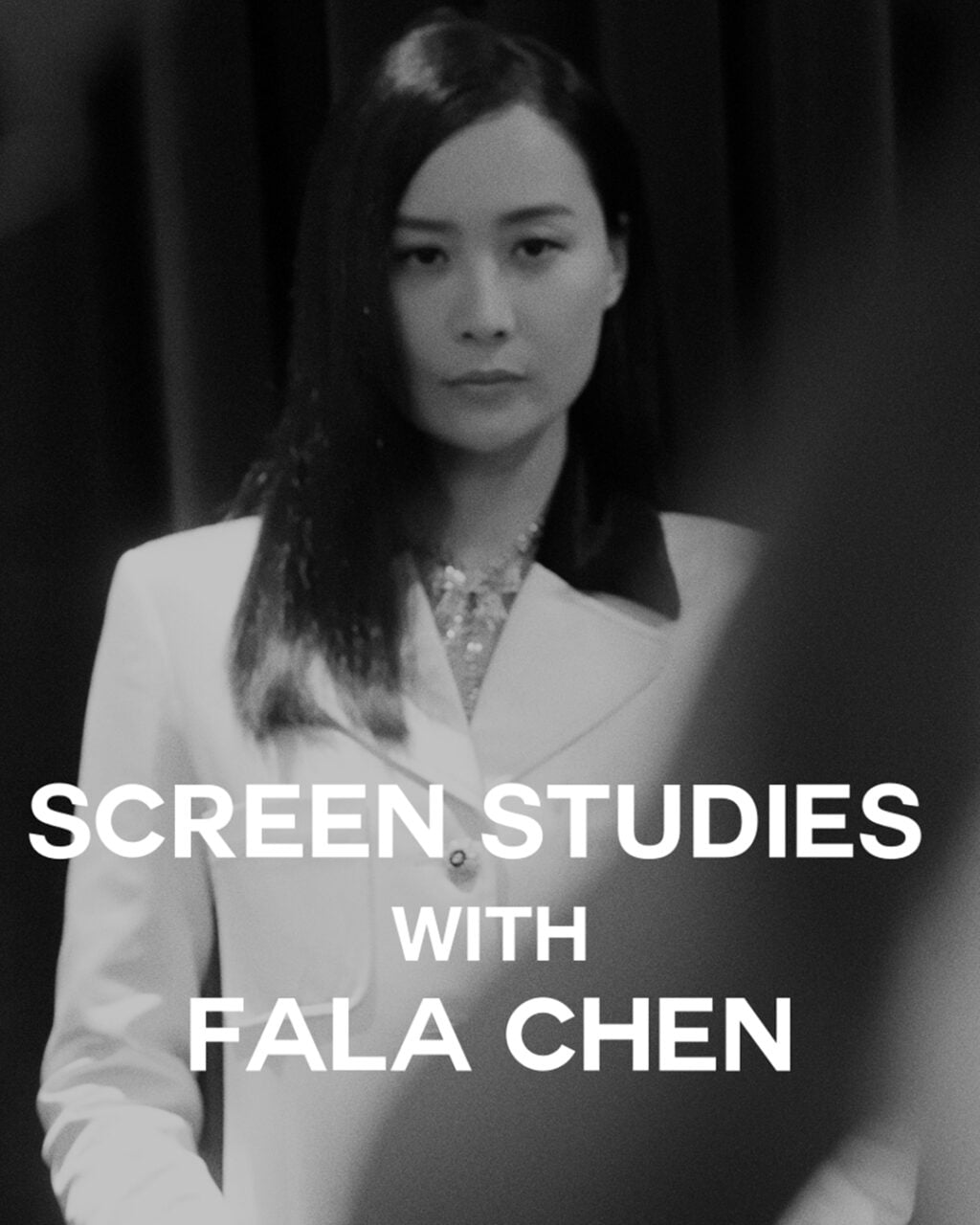 陳法拉登上 Vogue Hong Kong 數碼封面，身穿 Chanel 2025 秋冬系列，演繹真正的主角風範