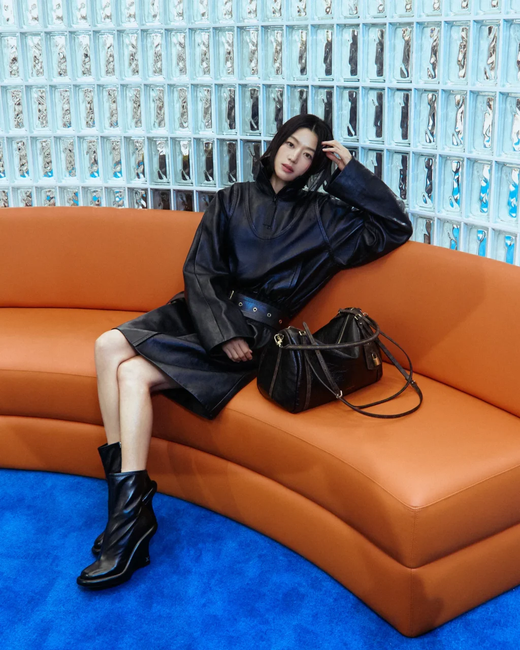 最新 Louis Vuitton Express 手袋將橫掃今季，全智賢、Emma Stone 等名人已經入手！