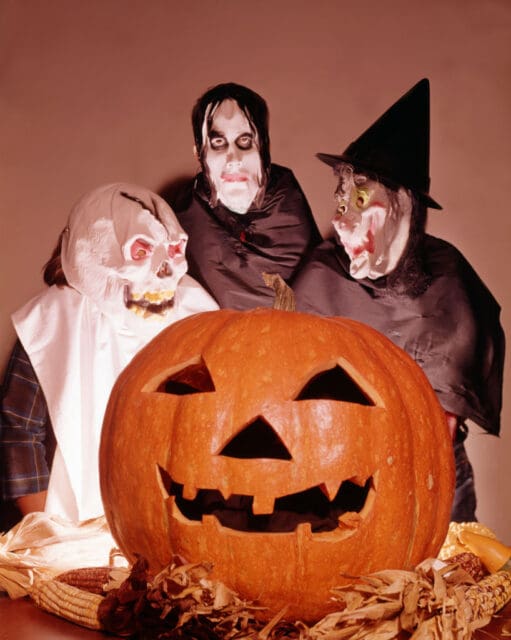 萬聖節 2026｜懶人包：Halloween 由來、Trick or Treat 傳統、驚悚打扮習俗、南瓜燈傳說⋯⋯
