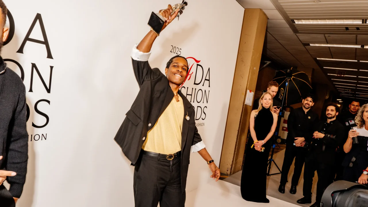 「時尚奧斯卡」CFDA 2025 獲獎名單一覽:Ralph Lauren 獲得年度女裝設計師大獎、Thom Browne 第四度贏得年度男裝設計師、A$AP Rocky 奪得年度時尚偶像獎項